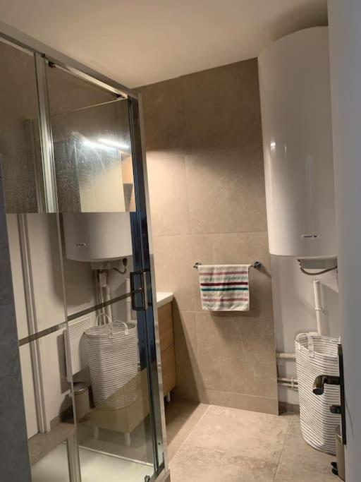 Grand Appartement - Nancy Centre - 2 Chambres 2 Lits Kültér fotó